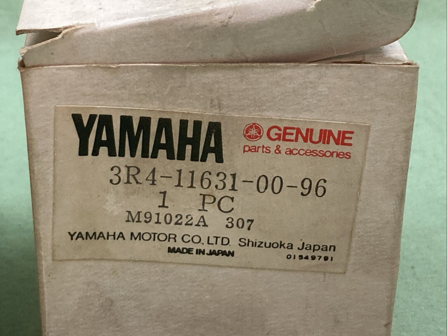 NEW GENUINE YAMAHA 3R4-11630-00 PISTON KIT STD COMPLETE