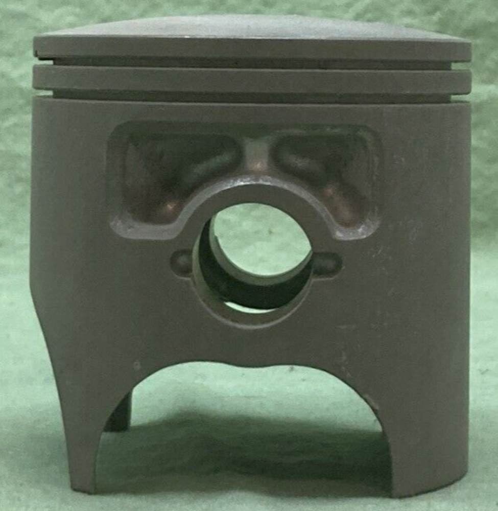 NEW GENUINE YAMAHA 3R4-11636-00 PISTON 2ND 0.50 O/S