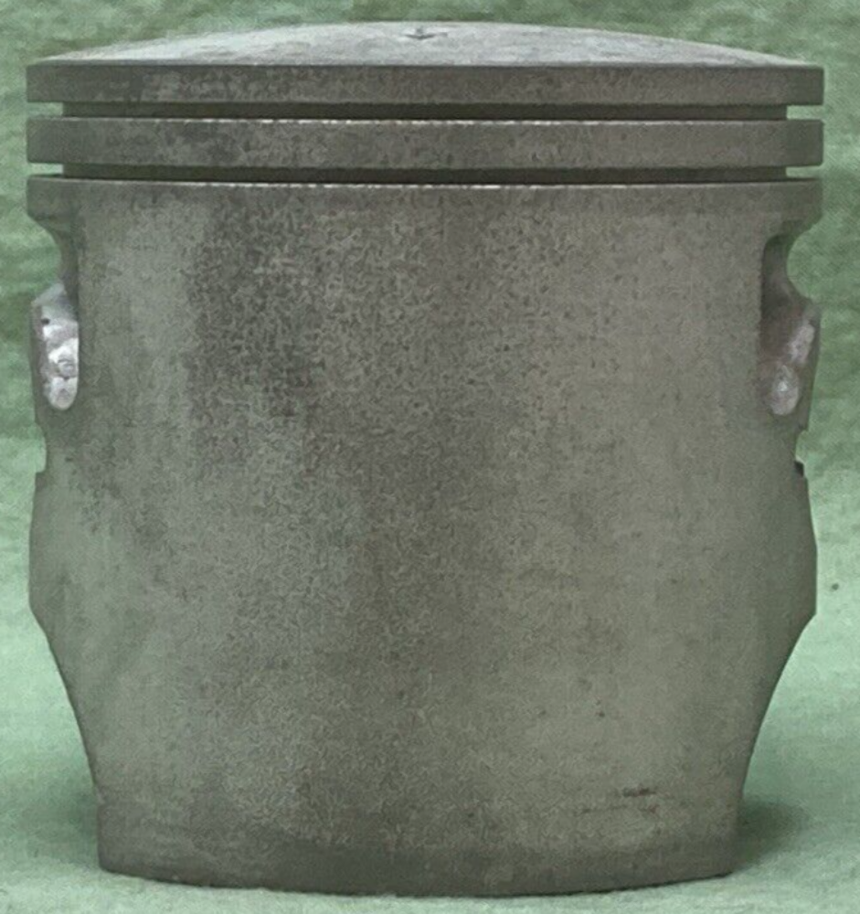 NEW GENUINE YAMAHA 3R4-11631-00-96 PISTON