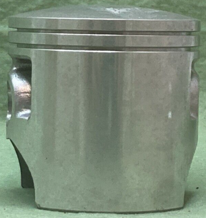 NEW GENUINE YAMAHA 3R6-11638-00 PISTON 4TH 1.00 O/S