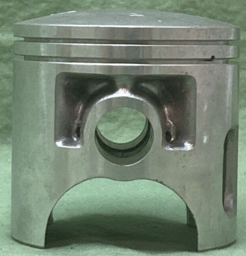 NEW GENUINE YAMAHA 3R6-11638-00 PISTON 4TH 1.00 O/S