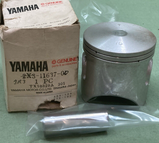 NEW GENUINE YAMAHA 2X3-11637-01 PISTON 3RD STD O/S W/ PIN