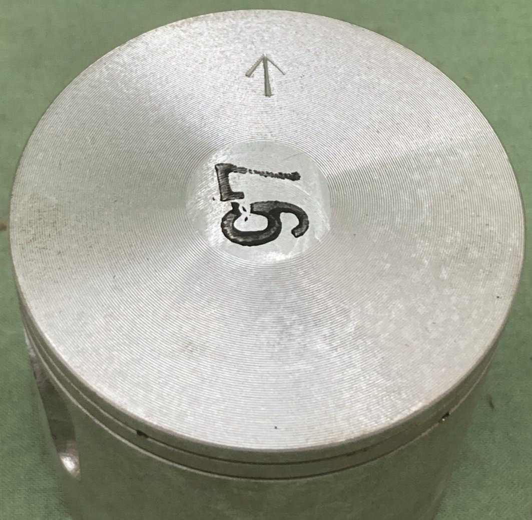 NEW GENUINE YAMAHA 3R3-11631-00-97 PISTON STD