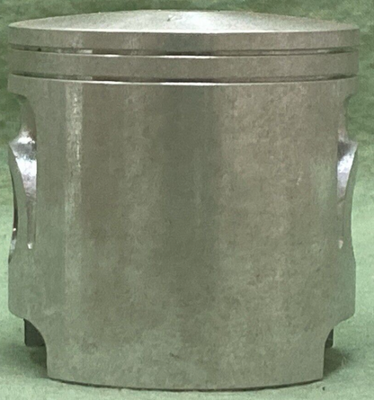 NEW GENUINE YAMAHA 3R3-11631-00-97 PISTON STD
