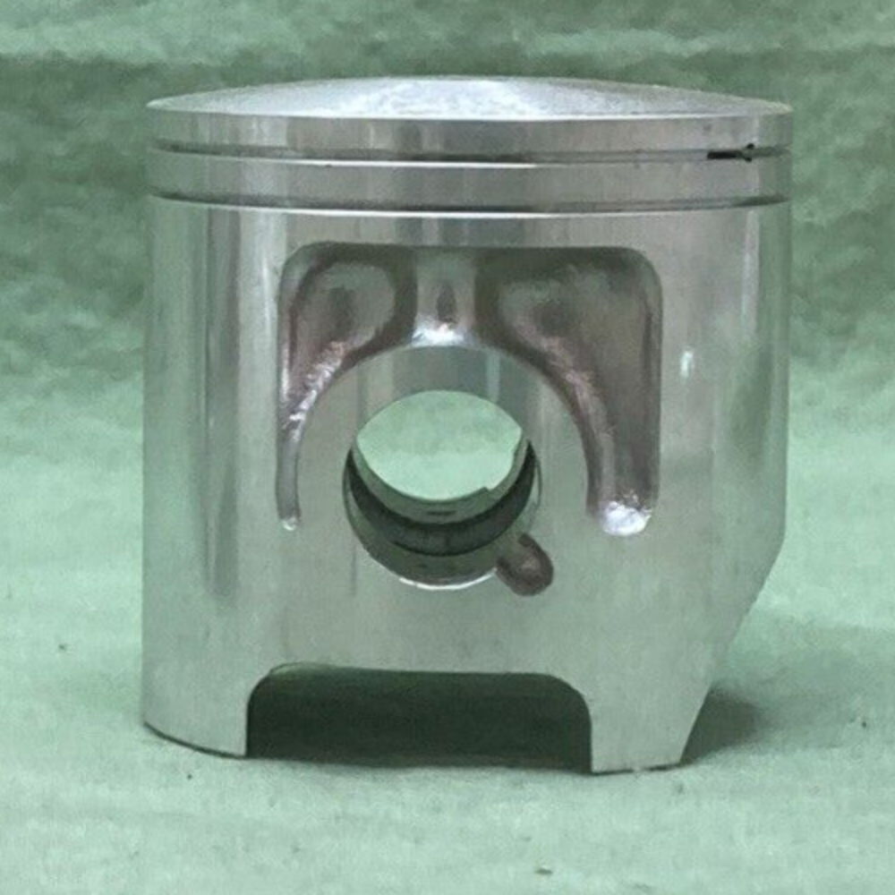 NEW GENUINE YAMAHA 3R3-11635-00 PISTON