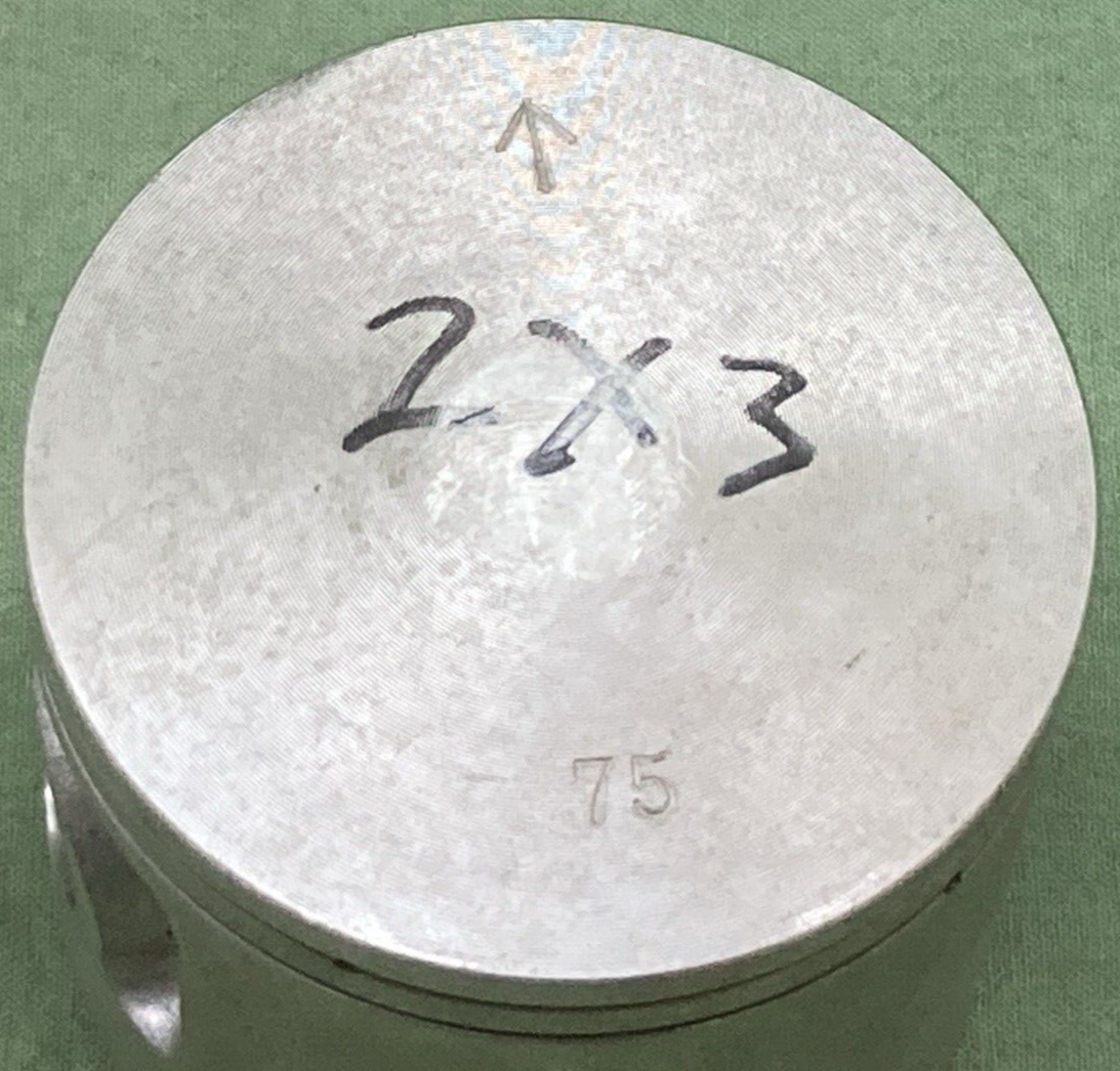 NEW GENUINE YAMAHA 2X3-11637-01 PISTON 3RD STD O/S