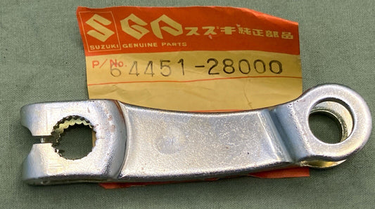 NEW GENUINE SUZUKI 64451-28000 BRAKE CAM  LEVER