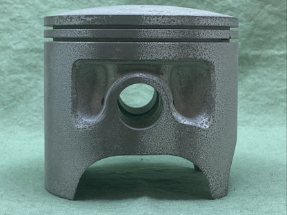 NEW GENUINE YAMAHA 1W4-11635-00 PISTON