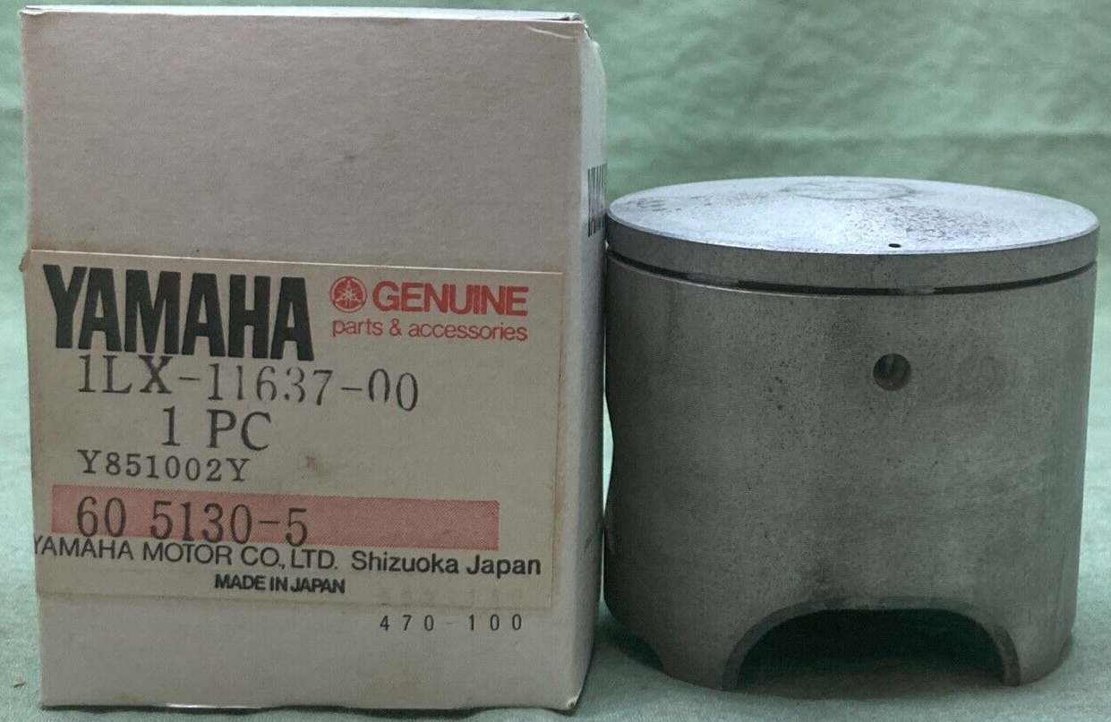 NEW GENUINE YAMAHA 1LX-11630-30 PISTON KIT COMPLETE  2ND O/S