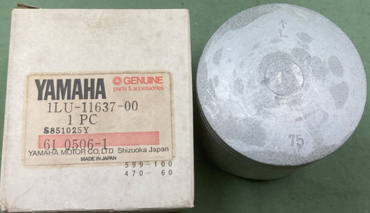 NEW GENUINE YAMAHA 1LU-11637-00 PISTON