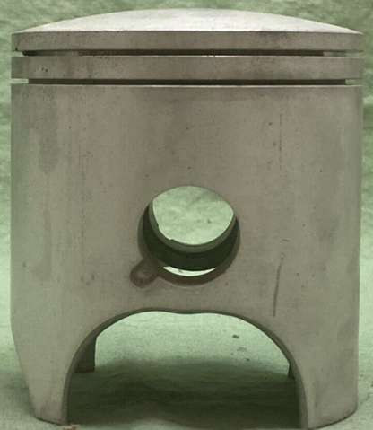 NEW GENUINE YAMAHA 1LU-11637-00 PISTON