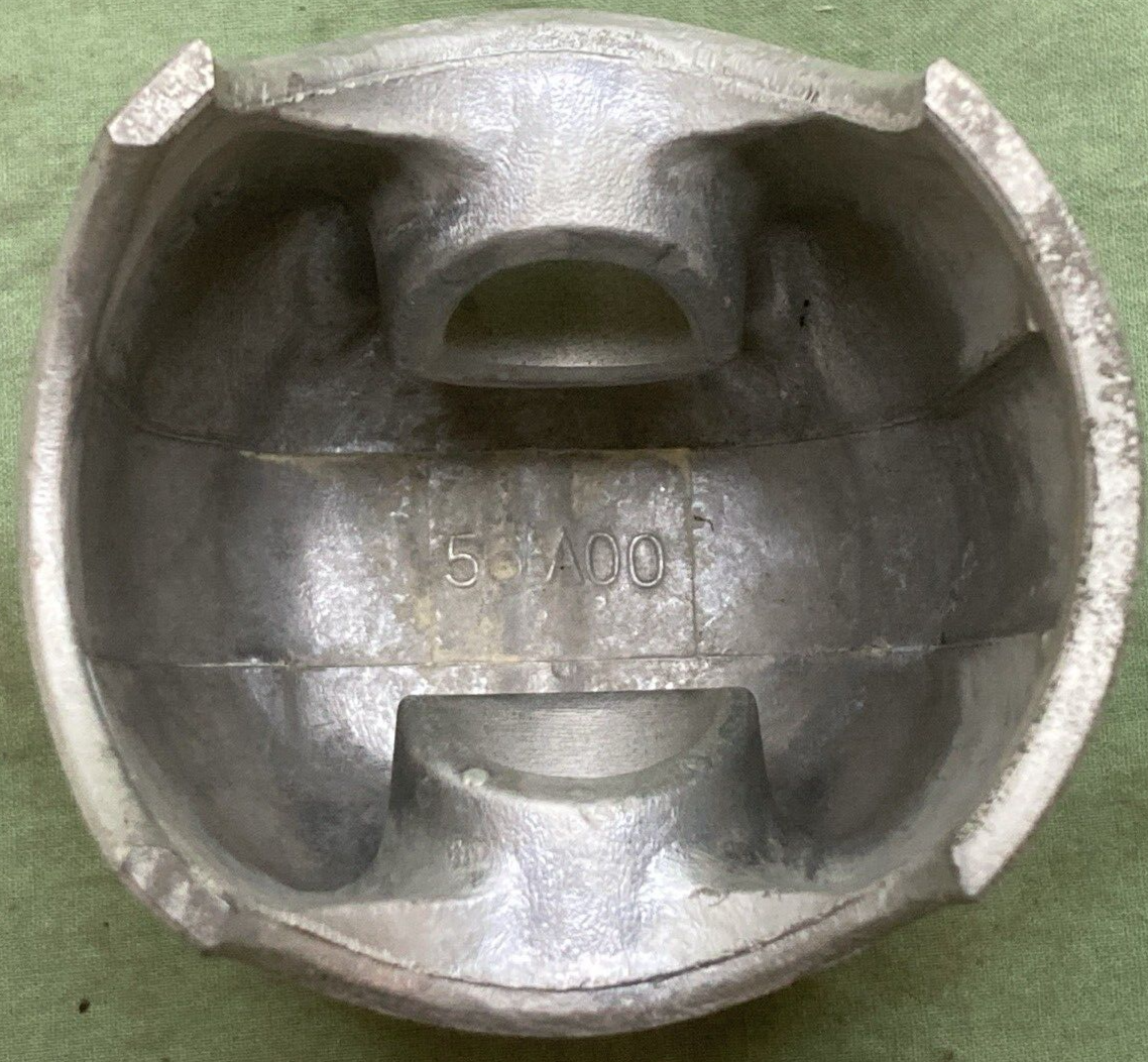 NEW GENUINE YAMAHA 1LU-11637-00 PISTON