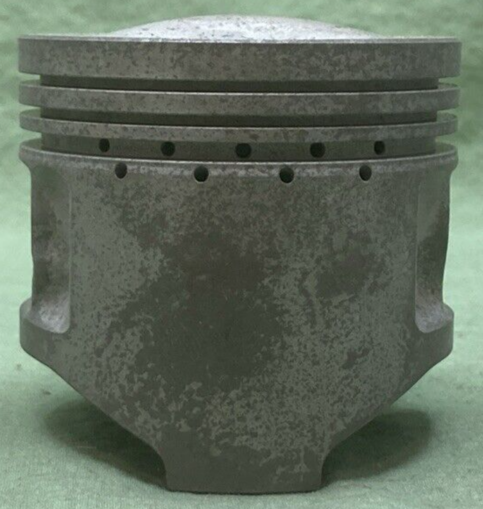 NEW GENUINE YAMAHA 1L9-11635-00 PISTON