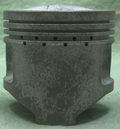 NEW GENUINE YAMAHA 1L9-11635-00 PISTON