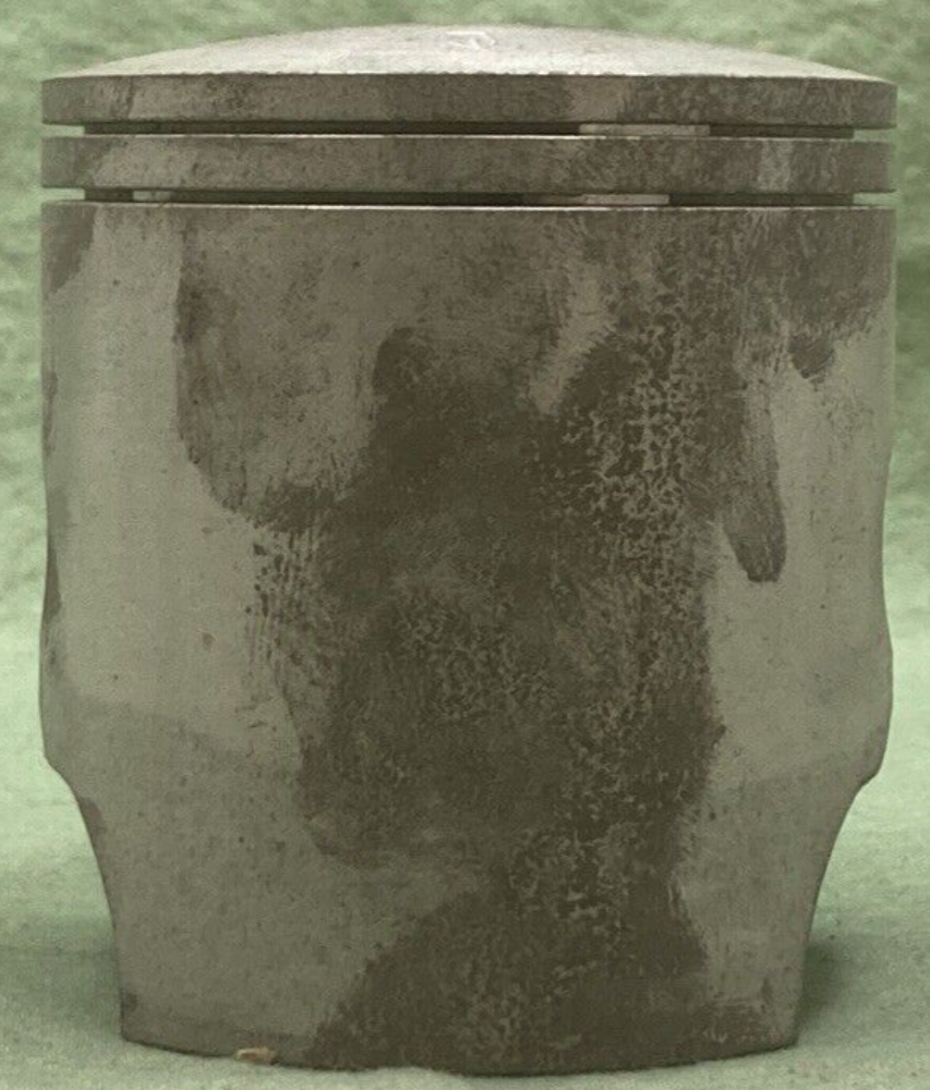 NEW GENUINE YAMAHA 1LU-11635-01 PISTON 1ST 0.25 O/S