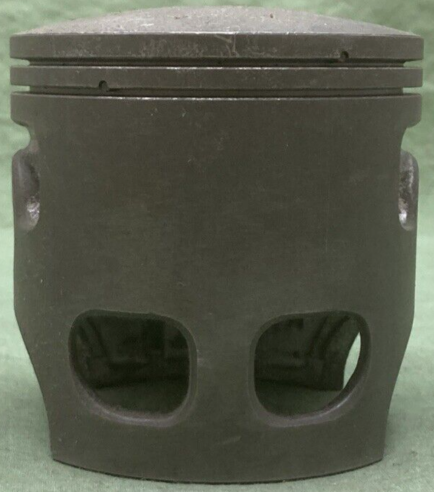 NEW GENUINE YAMAHA 1W5-11635-00 PISTON STD 1ST O/S