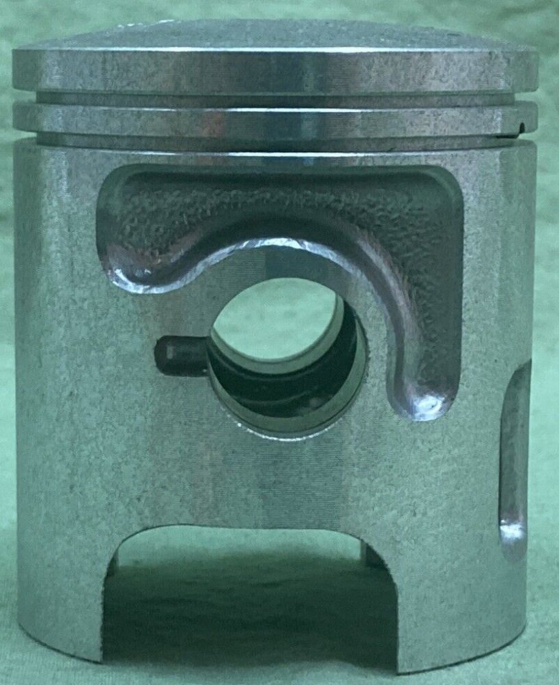 NEW GENUINE YAMAHA 3X3-11638-00 PISTON 4TH 1.00 O/S