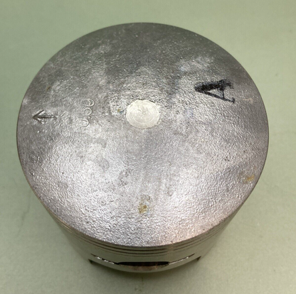 NEW GENUINE KAWASAKI 13029-040 PISTON