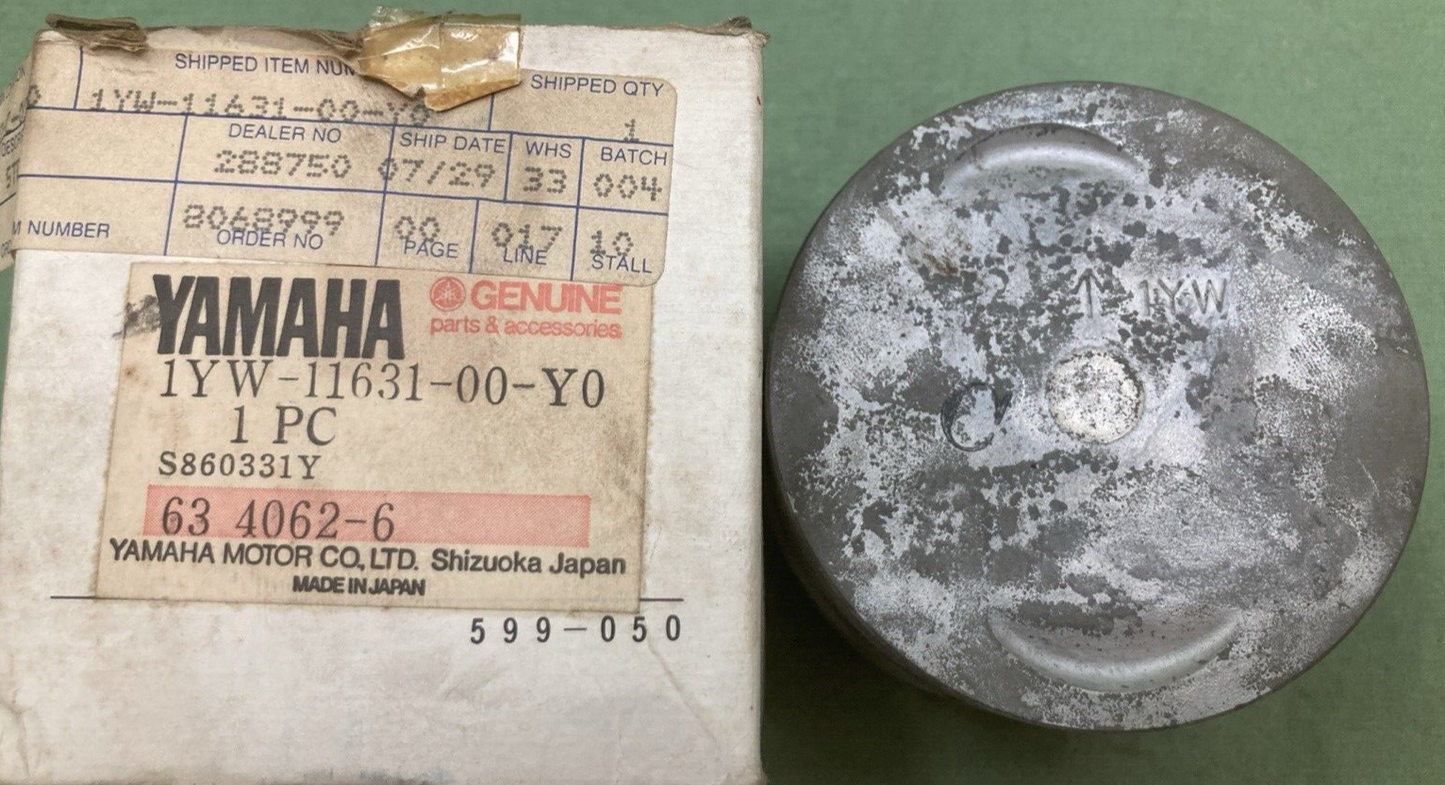 NEW GENUINE YAMAHA 1YW-11631-00-Y0 PISTON STD