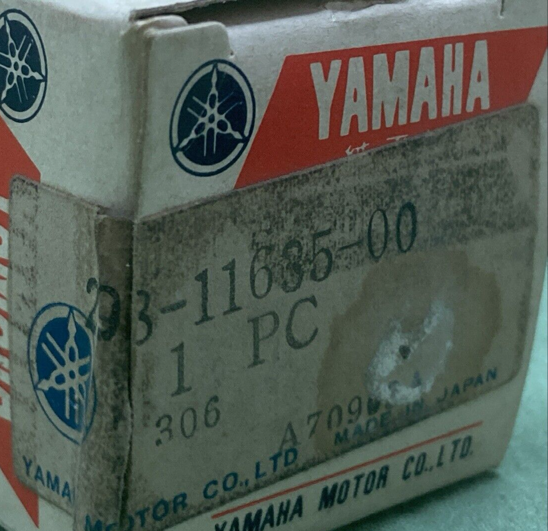 NEW GENUINE YAMAHA 298-11635-00 PISTON