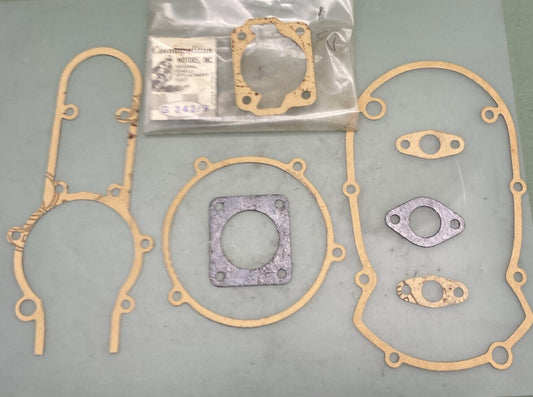 NEW GENUINE BENELLI G242/9 ENGINE GASKET SET