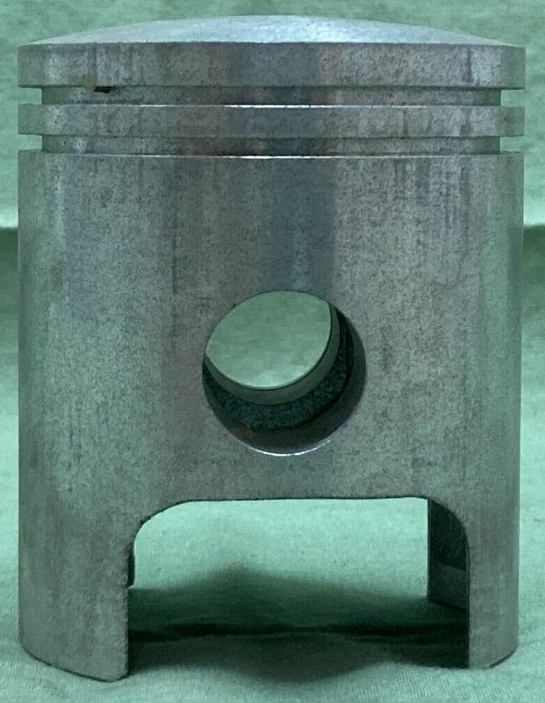 NEW GENUINE YAMAHA 168-11635-00 PISTON