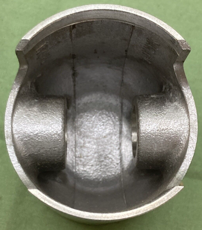 NEW GENUINE YAMAHA 168-11637-00 PISTON