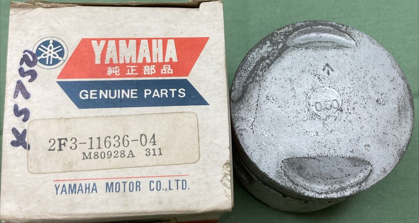 NEW GENUINE YAMAHA 2F3-11636-04 PISTON 0.50