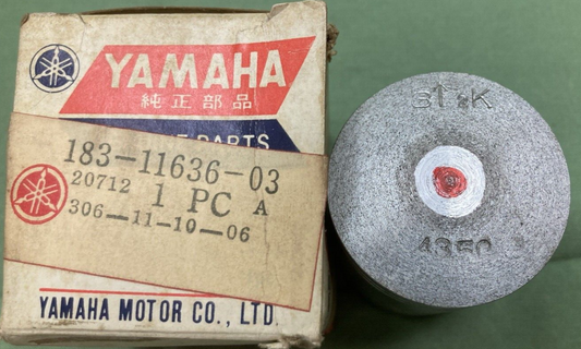 NEW GENUINE YAMAHA 183-11636-03 PISTON 43.50