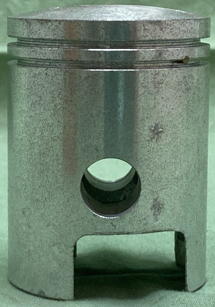 NEW GENUINE YAMAHA 183-11636-03 PISTON 43.50