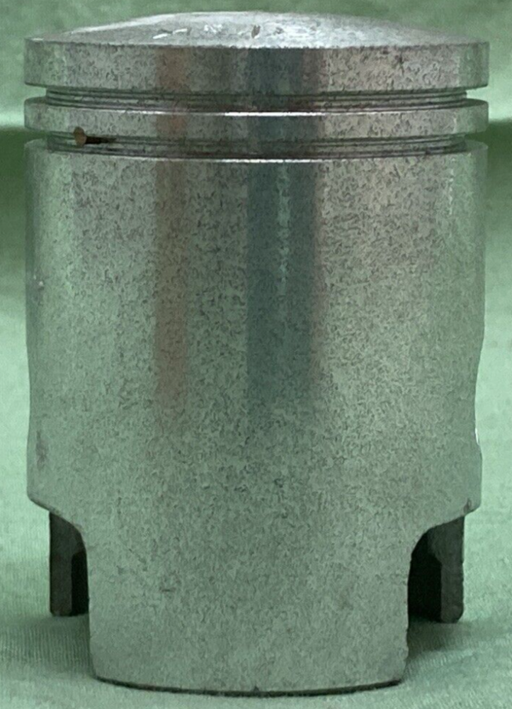 NEW GENUINE YAMAHA 183-11636-03 PISTON 43.50