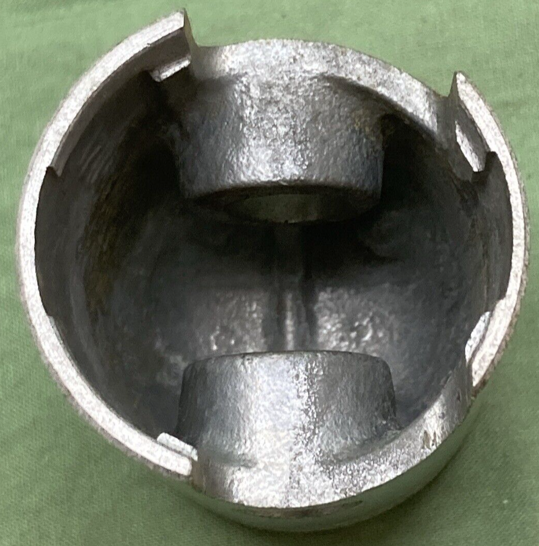 NEW GENUINE YAMAHA 183-11636-03 PISTON 43.50