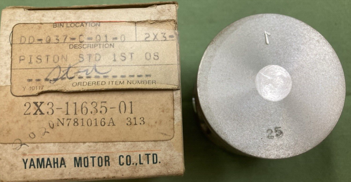 NEW GENUINE YAMAHA 2X3-11635-01 PISTON STD 1ST 0.25 O/S