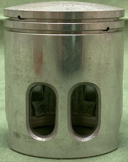 NEW GENUINE YAMAHA 2J5-11638-00 PISTON 4TH 1.00 O/S