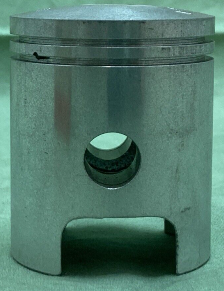 NEW GENUINE YAMAHA 180-11636-01 PISTON 2ND O/S 47.50