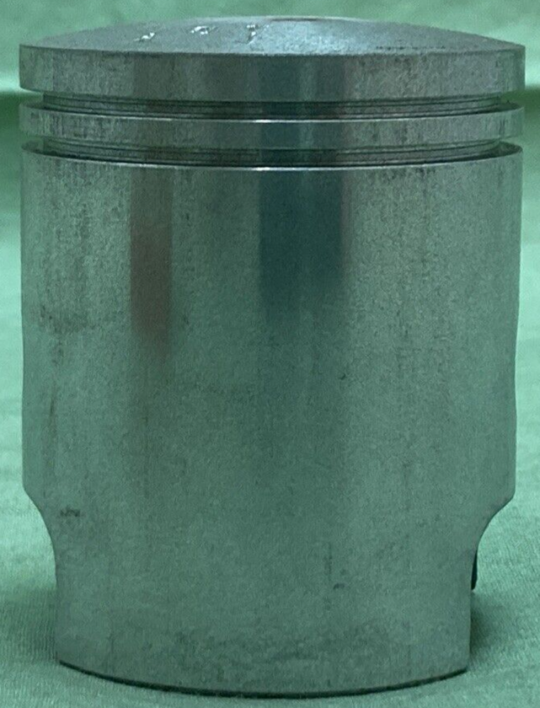 NEW GENUINE YAMAHA 180-11636-01 PISTON 2ND O/S 47.50