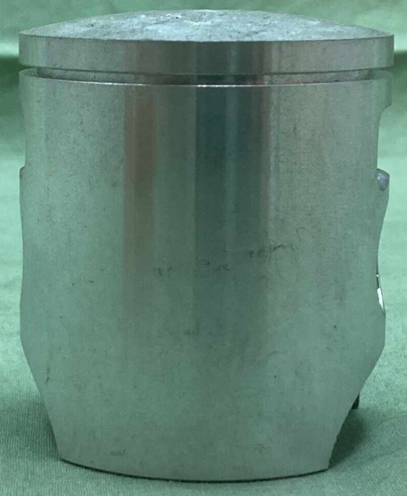 NEW GENUINE YAMAHA 1J4-11637-00 PISTON 50.75