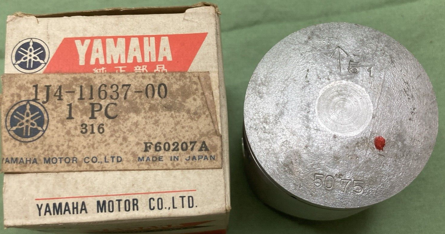 NEW GENUINE YAMAHA 1J4-11637-00 PISTON 50.75