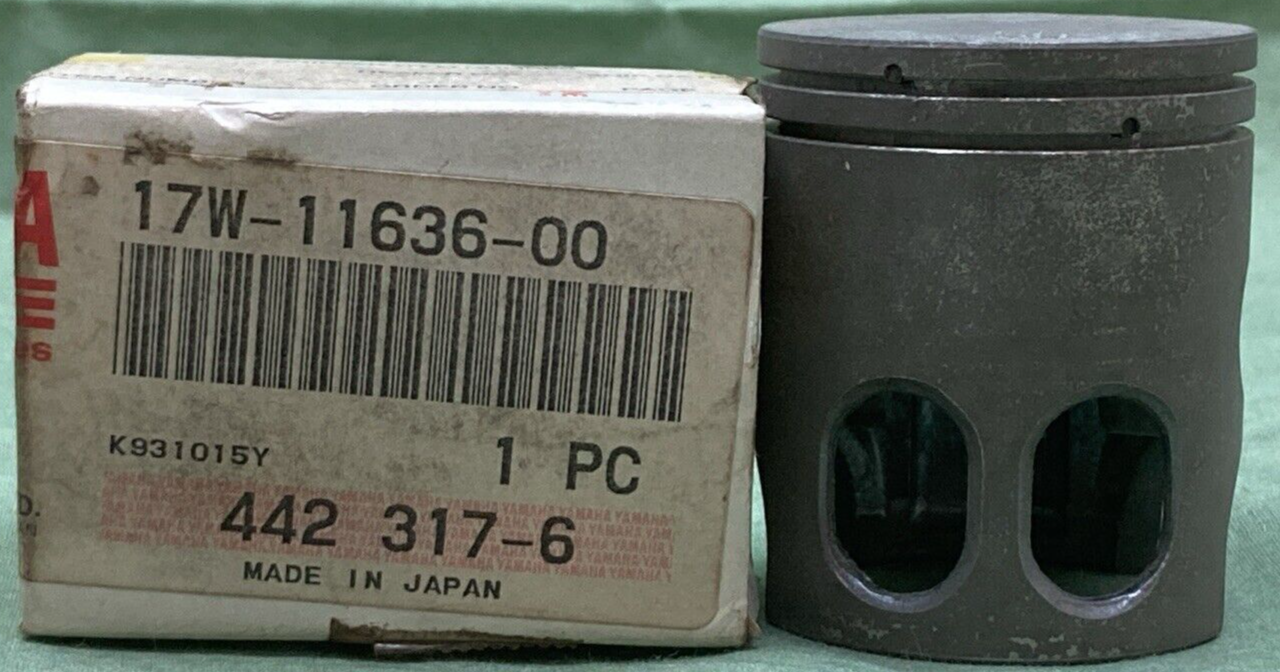 NEW GENUINE YAMAHA 17W-11636-00 PISTON 0.50