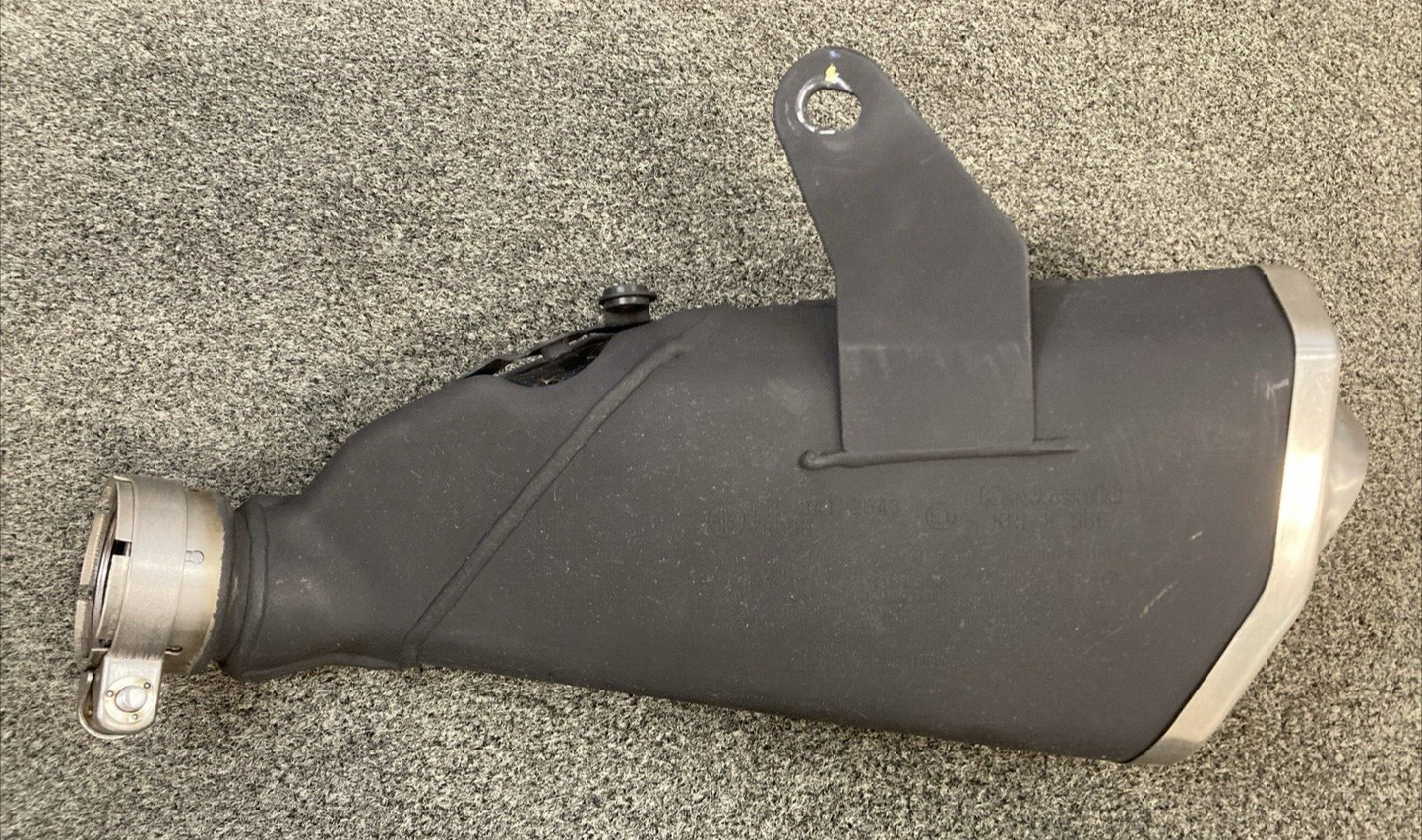 NEW GENUINE KAWASAKI 49069-0823 Muffler Assembly 2017 ZR900 Z900