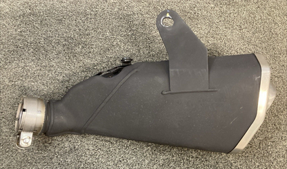 NEW GENUINE KAWASAKI 49069-0823 Muffler Assembly 2017 ZR900 Z900