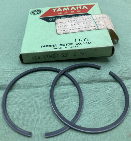NEW GENUINE YAMAHA 164-11601-22 PISTON RING SET 2ND 0.50 O/S