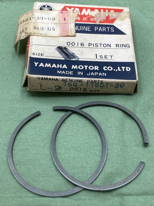 NEW GENUINE YAMAHA 166-11601-30 PISTON RING SET 3RD 0.75 O/S