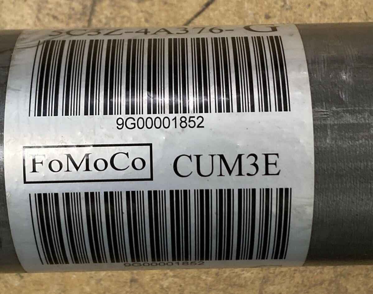 NEW GENUINE Ford 5C3Z-4A376-G Drive Shaft Assembly 2005-2010 F-250 Super Duty
