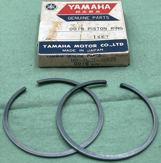 NEW GENUINE YAMAHA 168-11601-10 PISTON RING SET 0.25