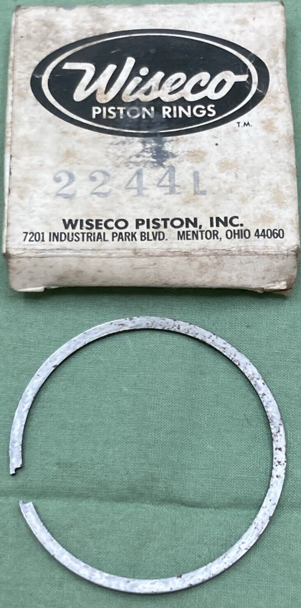 NEW GENUINE WISECO 2244L PISTON RING