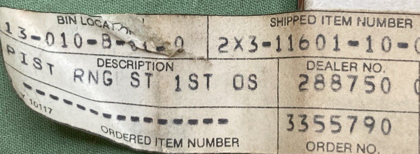 NEW GENUINE YAMAHA 2X3-11601-10 PISTON RING SET 1ST O/S