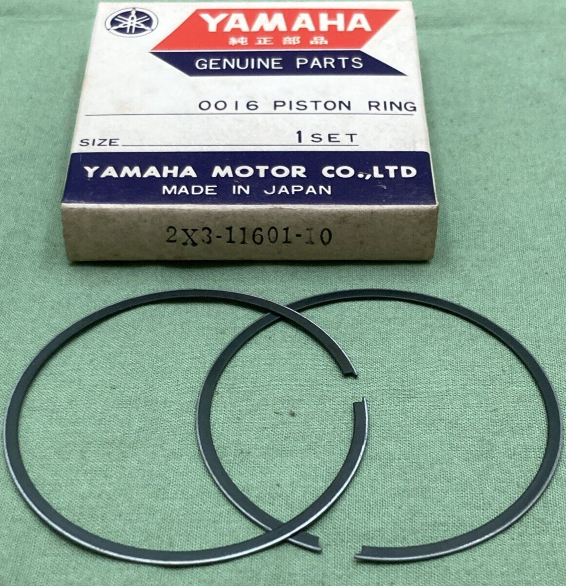 NEW GENUINE YAMAHA 2X3-11601-10 PISTON RING SET 1ST O/S