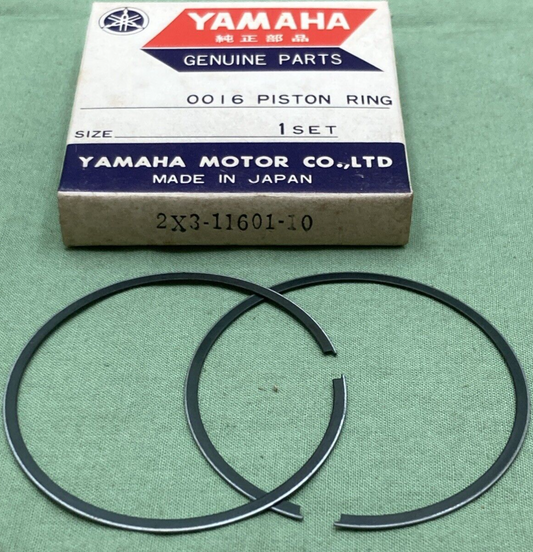 NEW GENUINE YAMAHA 2X3-11601-10 PISTON RING SET 1ST O/S