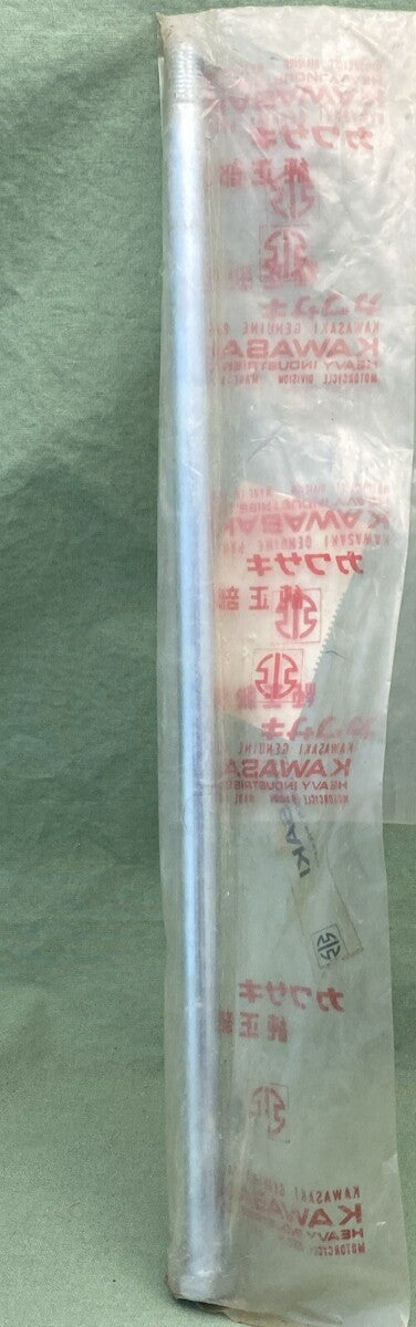 NEW GENUINE KAWASAKI 92091-022 BOLT ENGINE MOUNTING